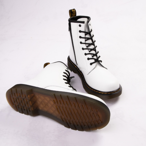 Dr. Martens Norge: Ikke Bare St&oslash;vler - En Legende